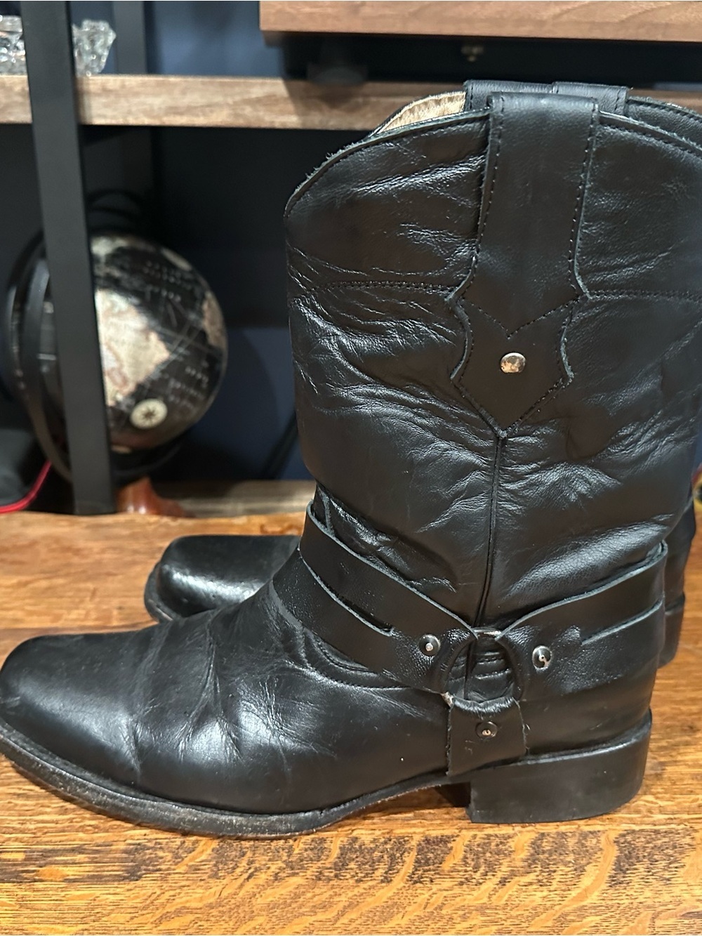 Men's Black Leather Western Harness Boots - Classic Riding Style - Picture 4 of 8